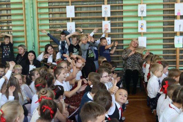 b_1024_768_0_00_images_2023_2024_WYDARZENIA_DEN_391587544_790719446189339_4886391280698714139_n